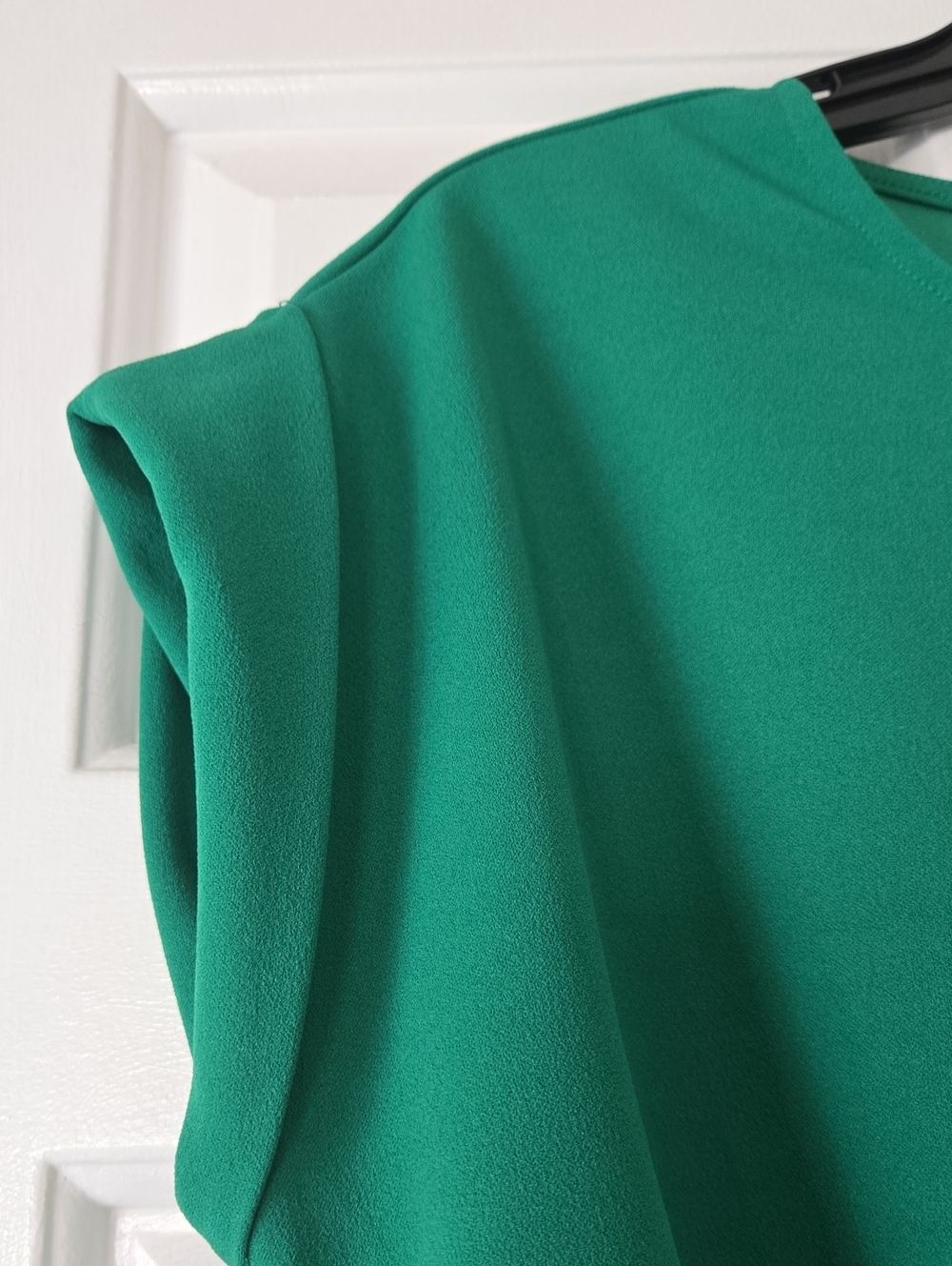 Worthington Women's Large Green Twist Front Blouse Short Sleeve - Picture 3 of 7